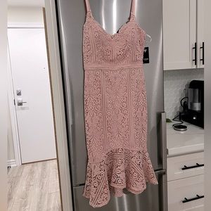 Women’s Guess Dress.